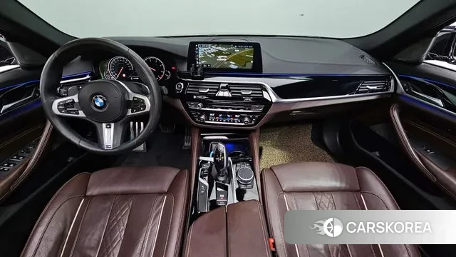 BMW 5 Series (G30) id 3641509 из Кореи 17