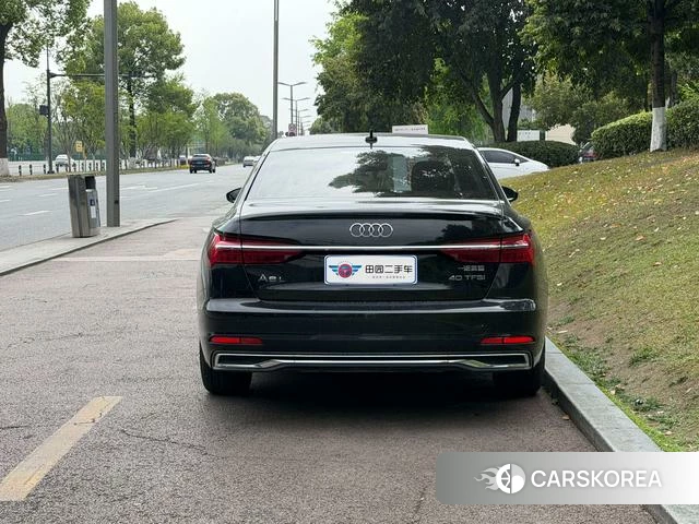 Audi A6L id 4278667 из Китая 10