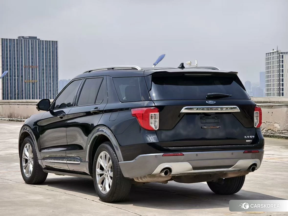 Ford Explorer id 4419507 из Китая 12