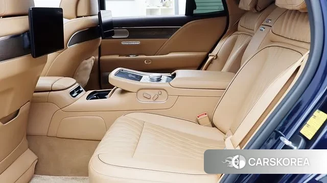 Genesis G90 (RS4) id 3007523 из Кореи 17