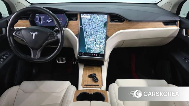 Tesla Model X id 4371685 из Кореи 34