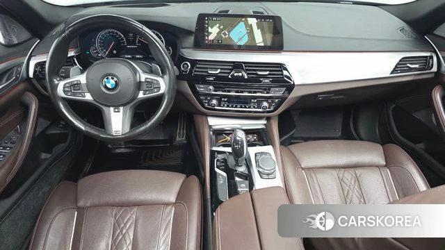BMW 5 Series (G30) id 4643011 из Кореи 29