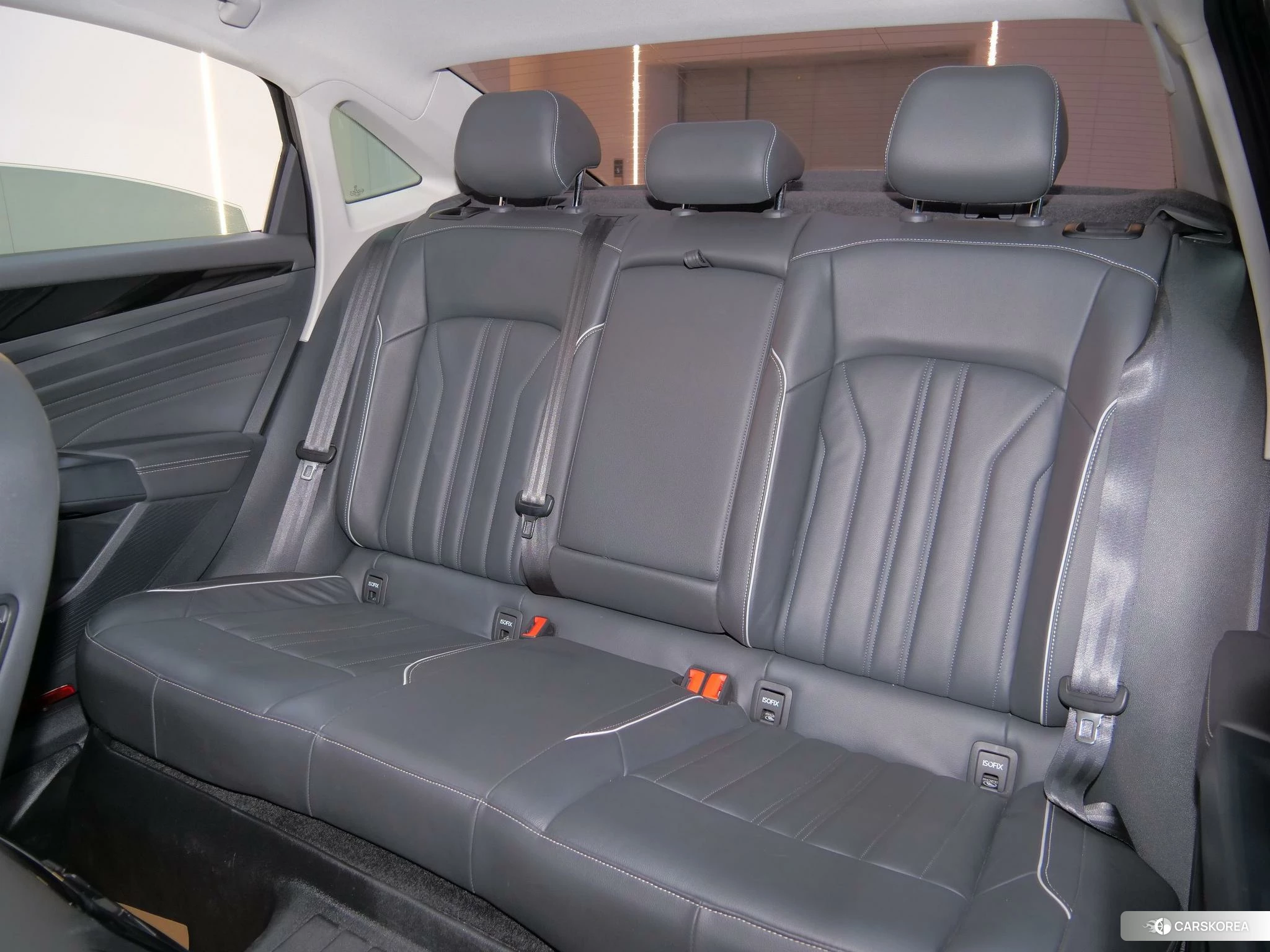 Volkswagen Passat id 4473943 из Китая 15