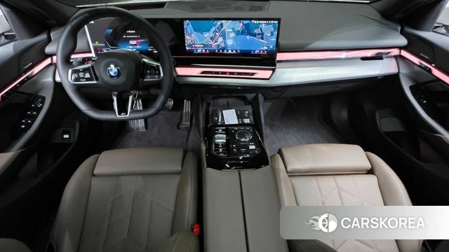 BMW 5 Series (G60) id 4479916 из Кореи 37