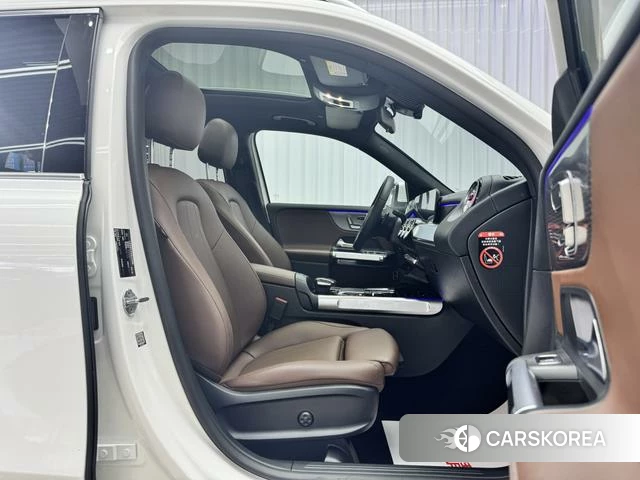 Mercedes-Benz GLB id 4257375 из Китая 21