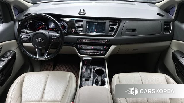 Kia The New Carnival id 4615204 из Кореи 17