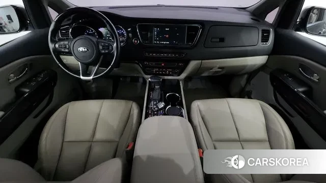 Kia The New Carnival id 3505209 из Кореи 17