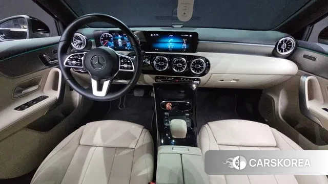 Mercedes-Benz A-Class W177 id 3525387 из Кореи 17