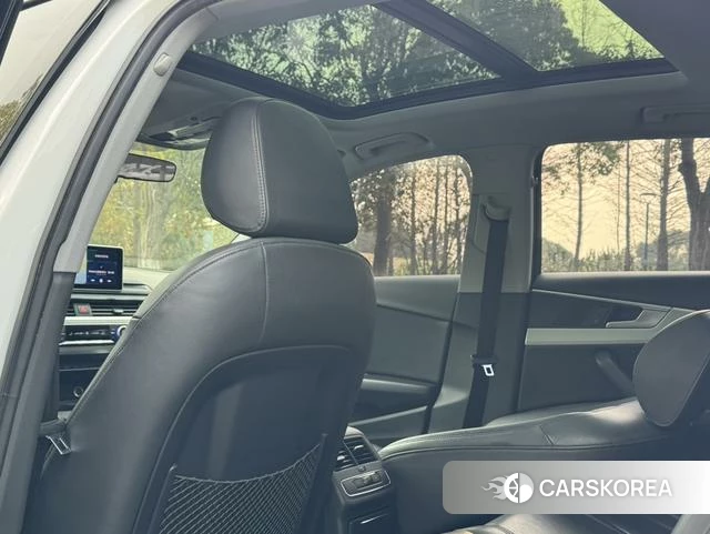 Audi A4L id 4241307 из Китая 7