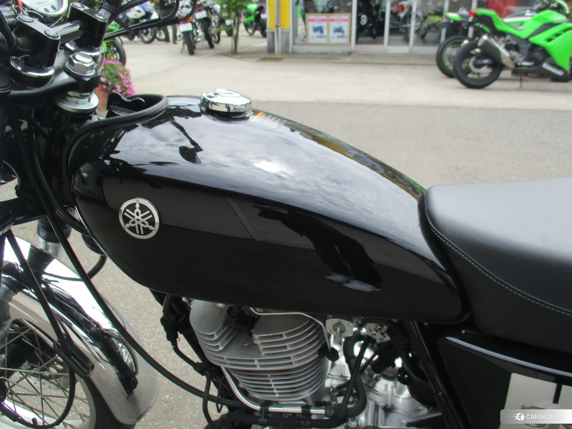 Проданный Yamaha SR 400 id 4365573 из Японии, фото 23
