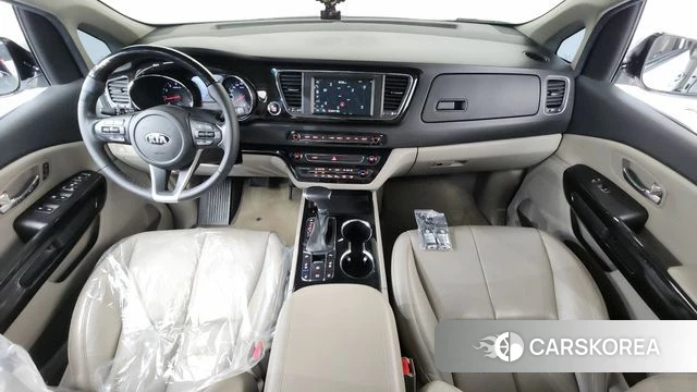 Kia The New Carnival id 4345701 из Кореи 32