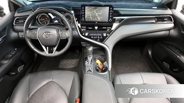 Toyota Camry (XV70) id 3610363 из Кореи 17