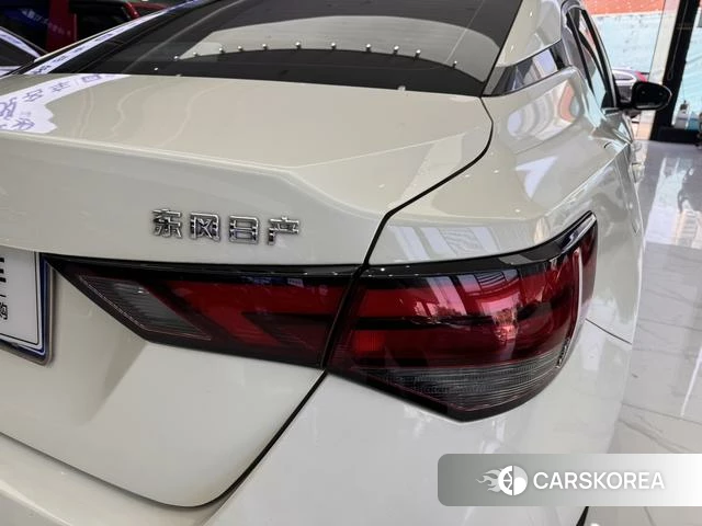 Nissan Xuan Yi id 4220539 из Китая 25