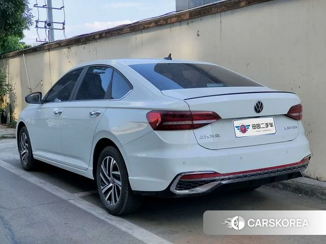Volkswagen Lavida id 4348837 из Китая 8