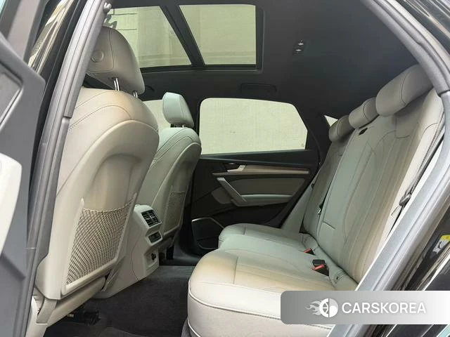 Audi Q5L Sportback id 4213602 из Китая 7