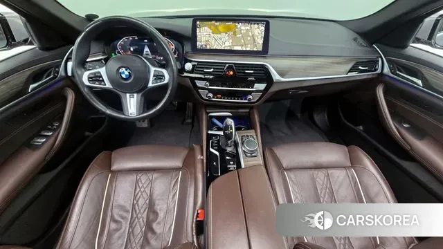 BMW 5 Series (G30) id 3479386 из Кореи 17