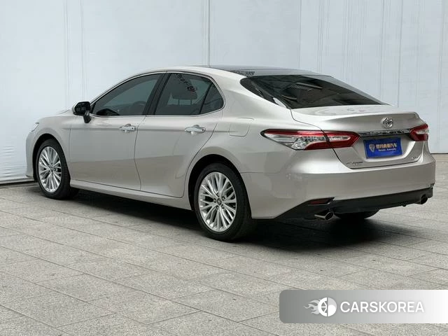 Toyota Camry id 4260776 из Китая 17