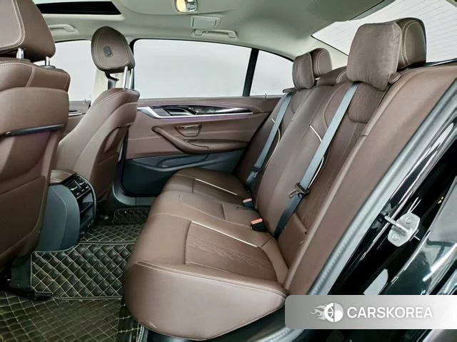 BMW 5 series id 4275865 из Китая 10
