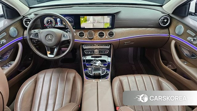 Mercedes-Benz E-Class W213 id 4295186 из Кореи 27