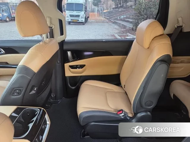 Kia Carnival 4th generation id 3694831 из Кореи 16