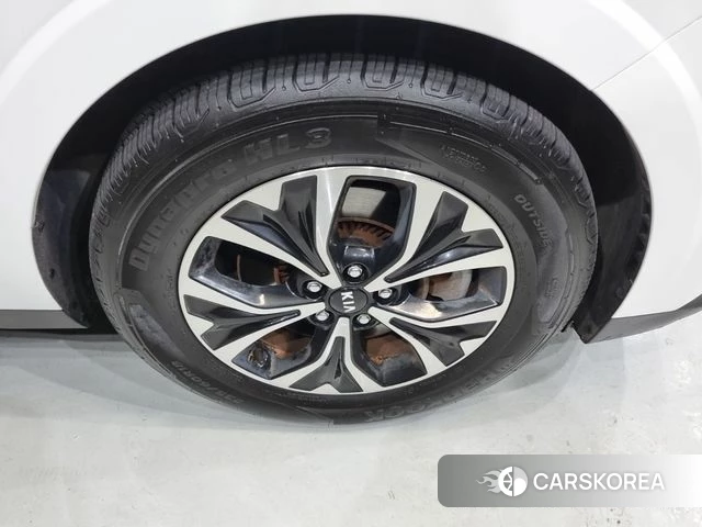 Kia Carnival 4th generation id 4284343 из Кореи 17