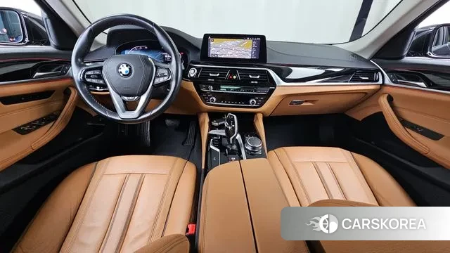 BMW 5 Series (G30) id 3494190 из Кореи 17