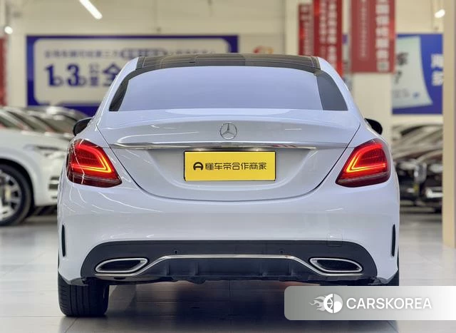 Mercedes-Benz Class C id 4392184 из Китая 11