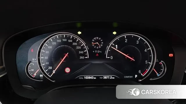 BMW 5 Series (G30) id 3656793 из Кореи 17