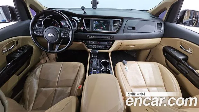 Kia The New Carnival id 2474040 из Кореи 17