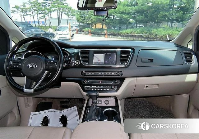 Kia The New Carnival id 4502779 из Кореи 17