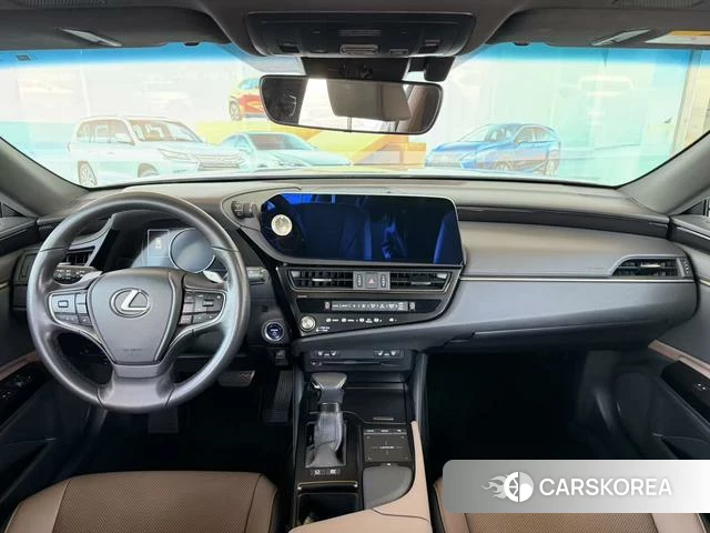 Lexus ES id 4240444 из Китая 9