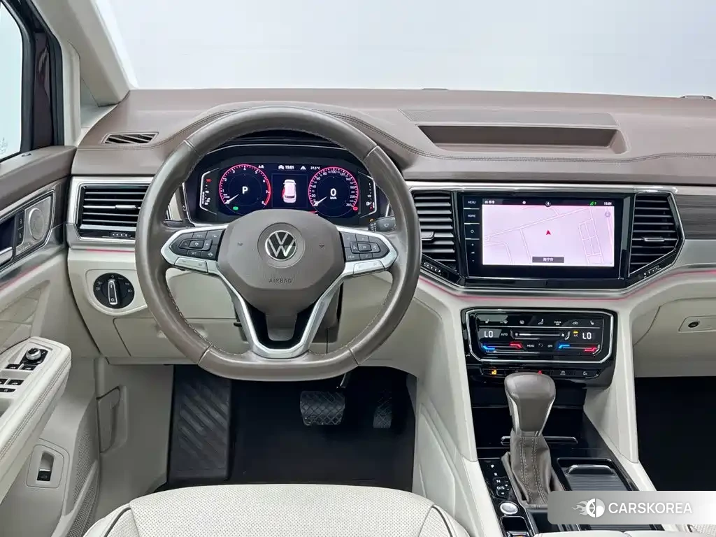 Volkswagen Viloran id 4600896 из Китая 23