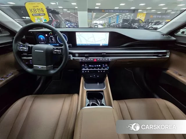 Hyundai Grandeur (GN7) id 3393831 из Кореи 16