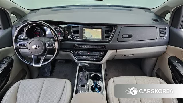 Kia The New Carnival id 3617120 из Кореи 17