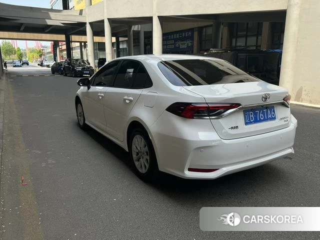 Toyota Corolla id 4297496 из Китая 8