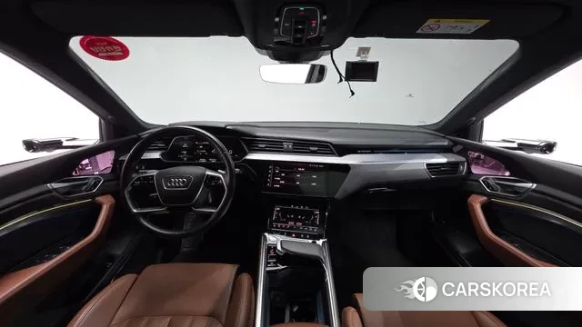 Audi e-Tron id 2902154 из Кореи 17