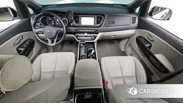 Kia The New Carnival id 3330177 из Кореи 17