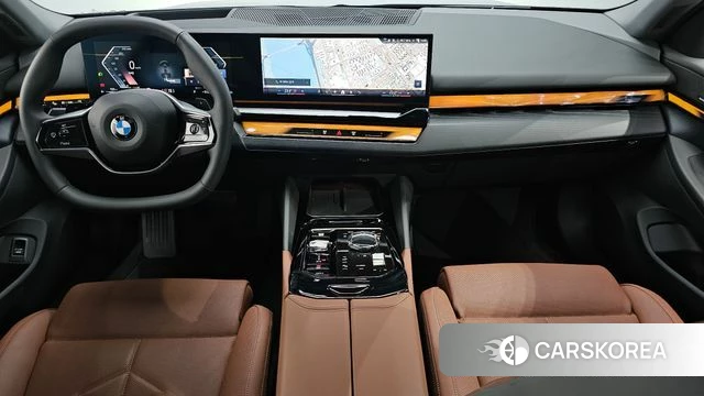 BMW 5 Series (G60) id 4649656 из Кореи 31