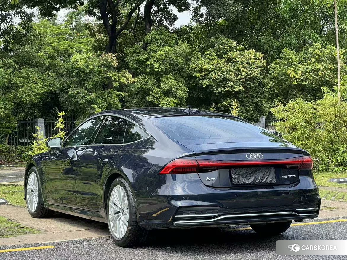 Audi A7 id 4455825 из Китая 24