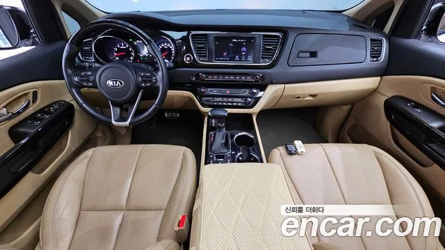 Kia The New Carnival id 2855688 из Кореи 17