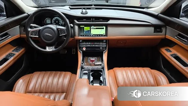 Jaguar XF (X260) id 3530997 из Кореи 17
