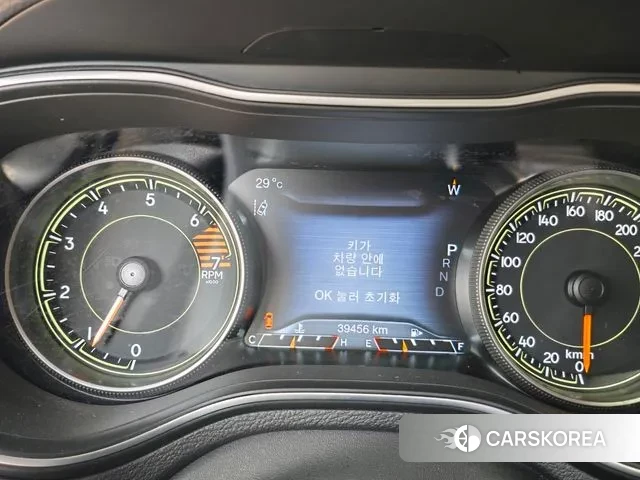 Jeep Cherokee (KL) id 3180495 из Кореи 7