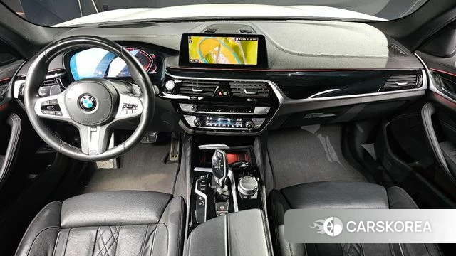BMW 5 Series (G30) id 4464932 из Кореи 17
