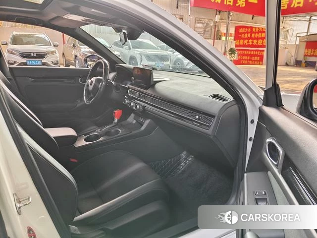 Honda Civic id 4261970 из Китая 8