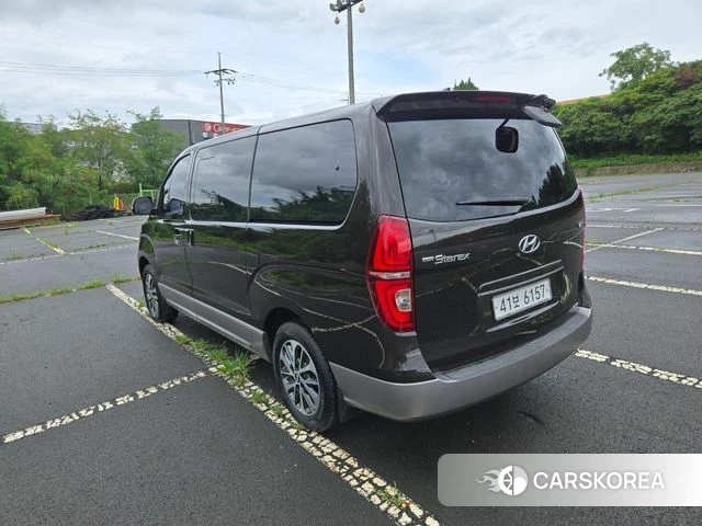 Hyundai The New Grand Starex id 4568796 из Кореи 17
