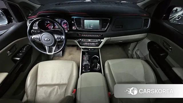 Kia The New Carnival id 3588301 из Кореи 17