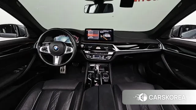 BMW 5 Series (G30) id 2959242 из Кореи 17