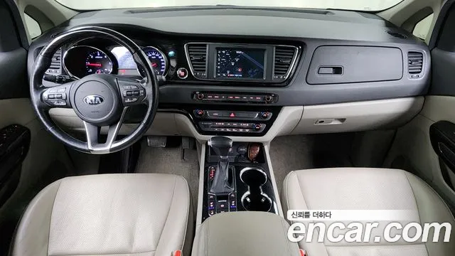 Kia The New Carnival id 2469365 из Кореи 17