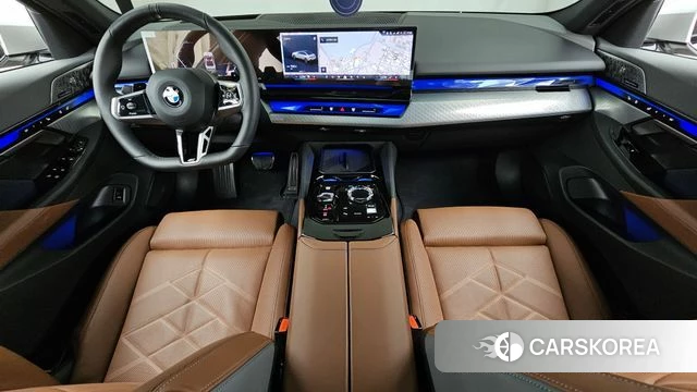 BMW 5 Series (G60) id 4532950 из Кореи 17