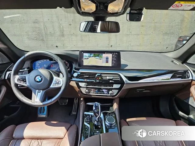 BMW 5 Series (G30) id 2998844 из Кореи 17